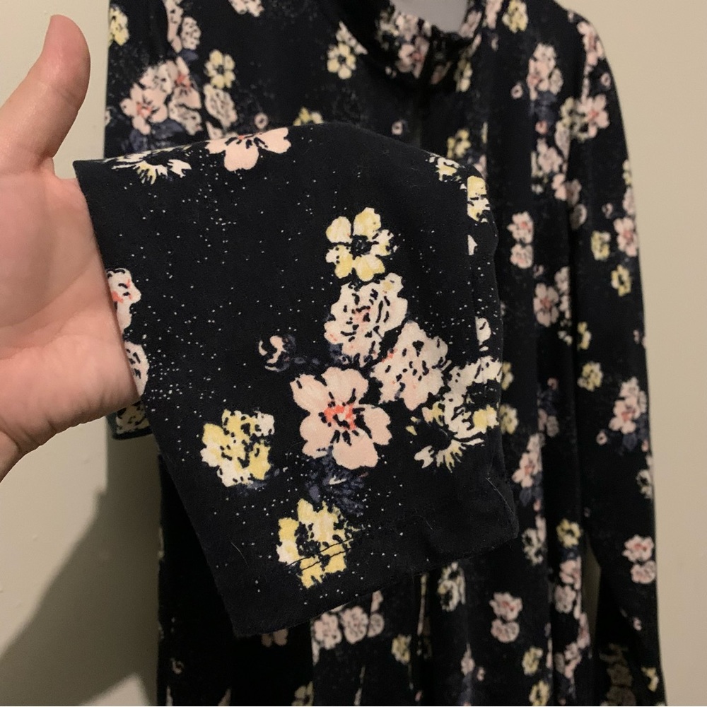 🆕 maurices In Motion Floral Zip Up - Picture 4 of 12
